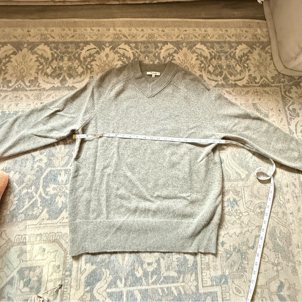 Madewell Gray Sweater - Picture 6 of 7